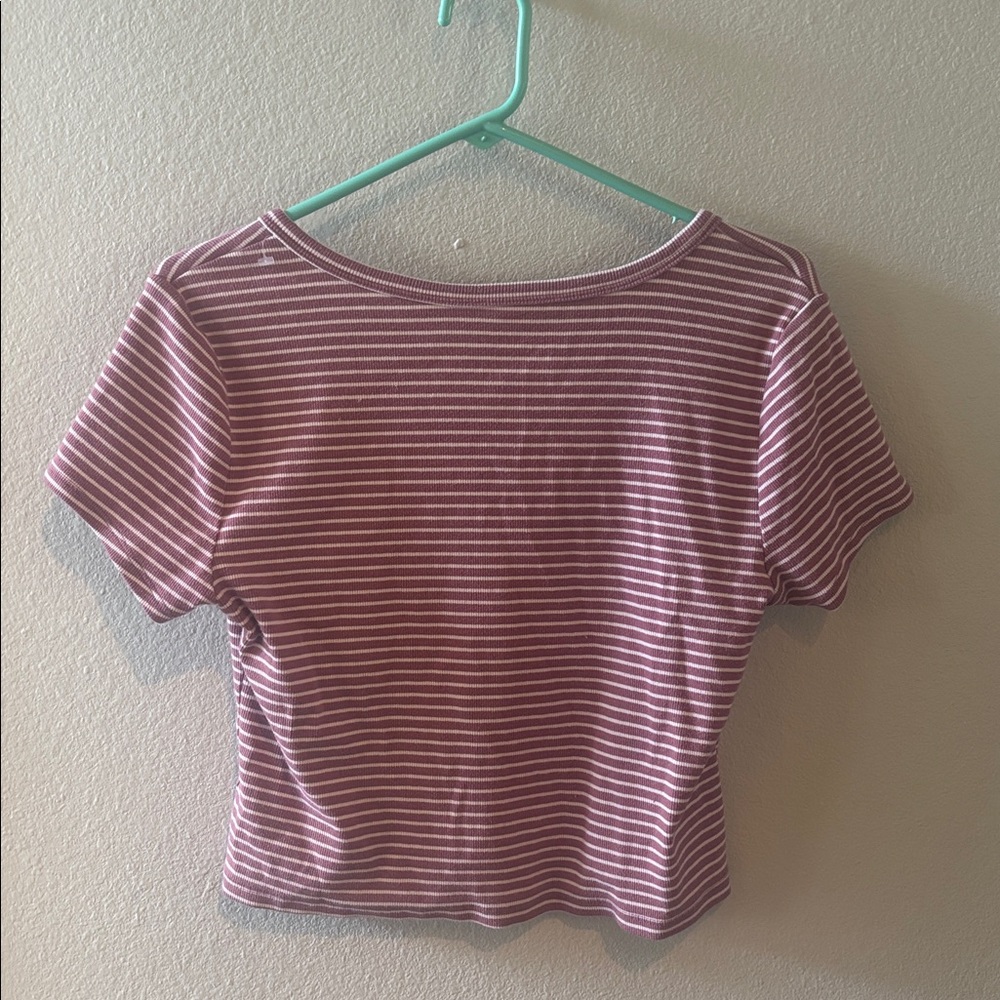Striped Purple Button-Up Crop Top - Picture 3 of 3